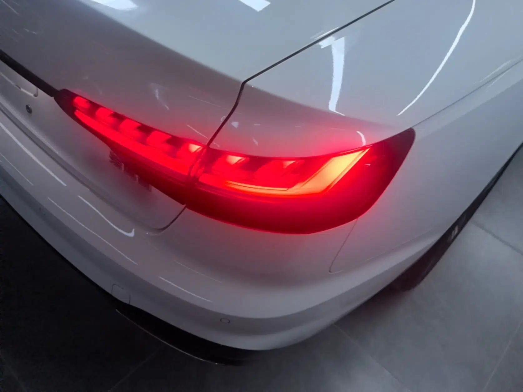 Audi A4L 2024 40 TFSI Luxury Dynamic Edition — миниатюра 9