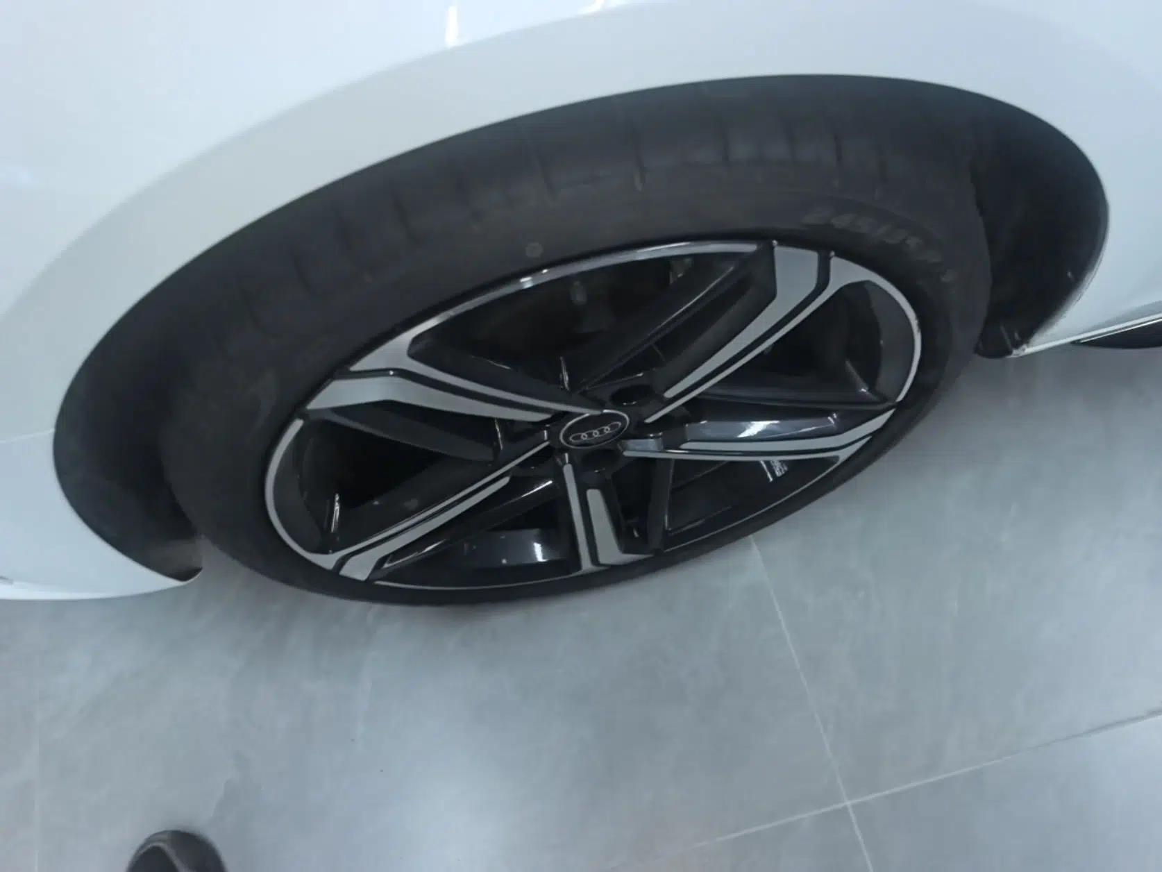 Audi A4L 2024 40 TFSI Luxury Dynamic Edition — миниатюра 10