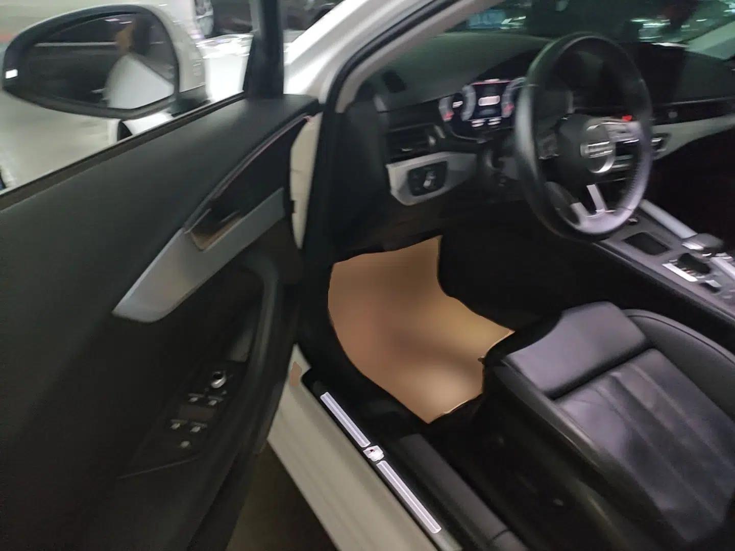 Audi A4L 2020 40 TFSI Luxury Dynamic Model — миниатюра 17