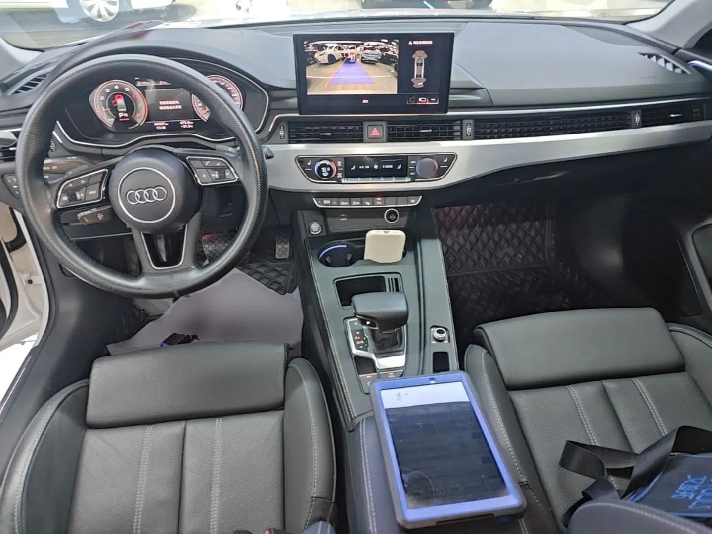 Audi A4L 2020 40 TFSI Luxury Dynamic Model — миниатюра 12