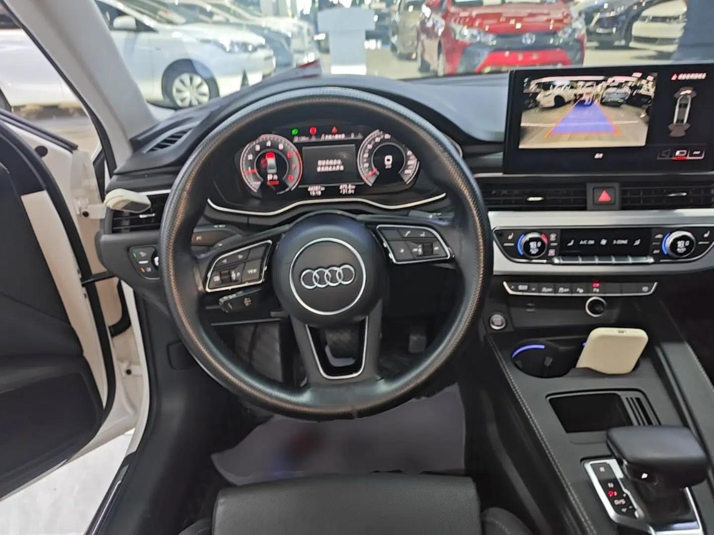 Audi A4L 2020 40 TFSI Luxury Dynamic Model — миниатюра 13