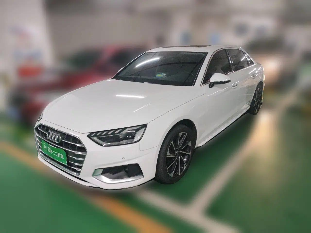 Audi A4L 2022 40 TFSI Stylish and Elegant Edition — миниатюра 1