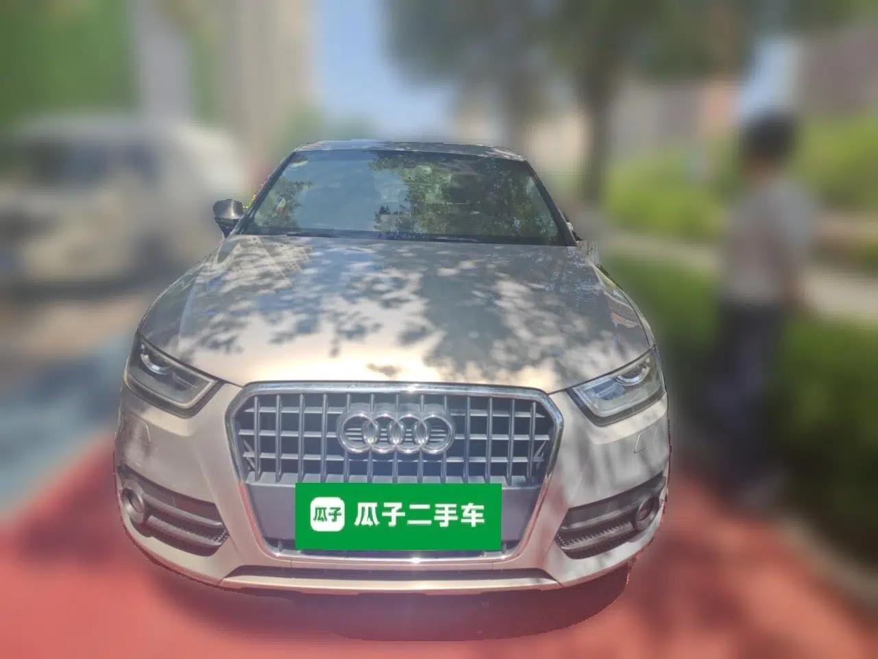 Audi Q3 2015 30 TFSI Comfort Model — миниатюра 2