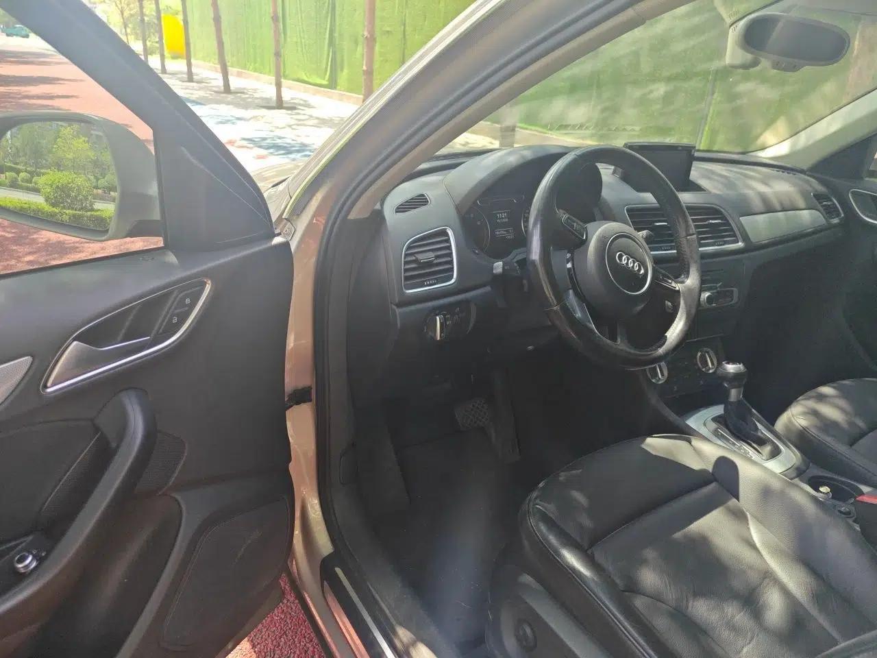 Audi Q3 2015 30 TFSI Comfort Model — миниатюра 16