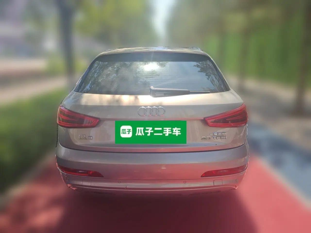 Audi Q3 2015 30 TFSI Comfort Model — миниатюра 5