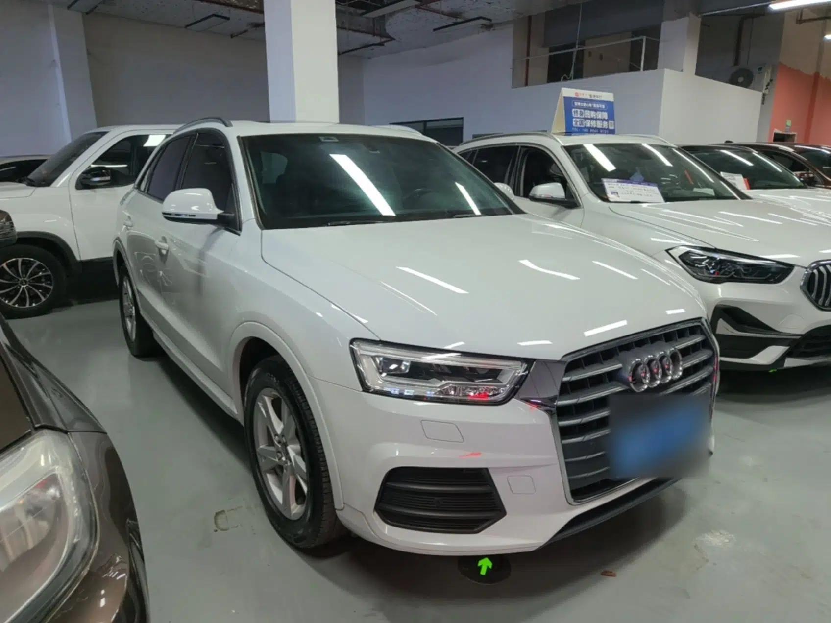 Audi Q3 2018 30th Anniversary Edition 30 TFSI Fashion Model — миниатюра 3