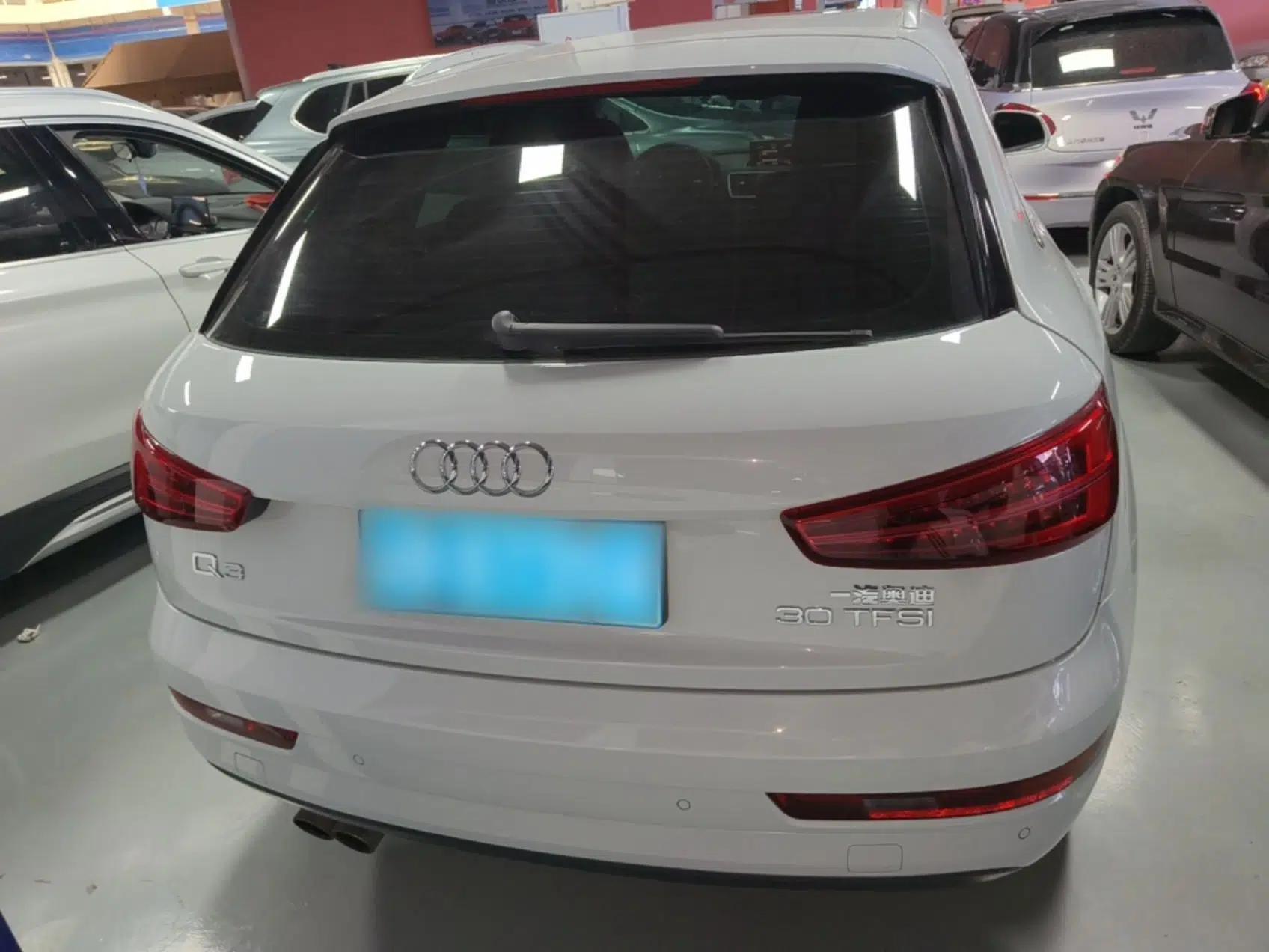 Audi Q3 2018 30th Anniversary Edition 30 TFSI Fashion Model — миниатюра 5