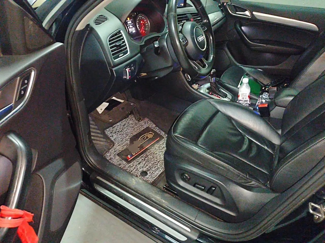 Audi Q3 2013 35 TFSI Comfort Model — миниатюра 16