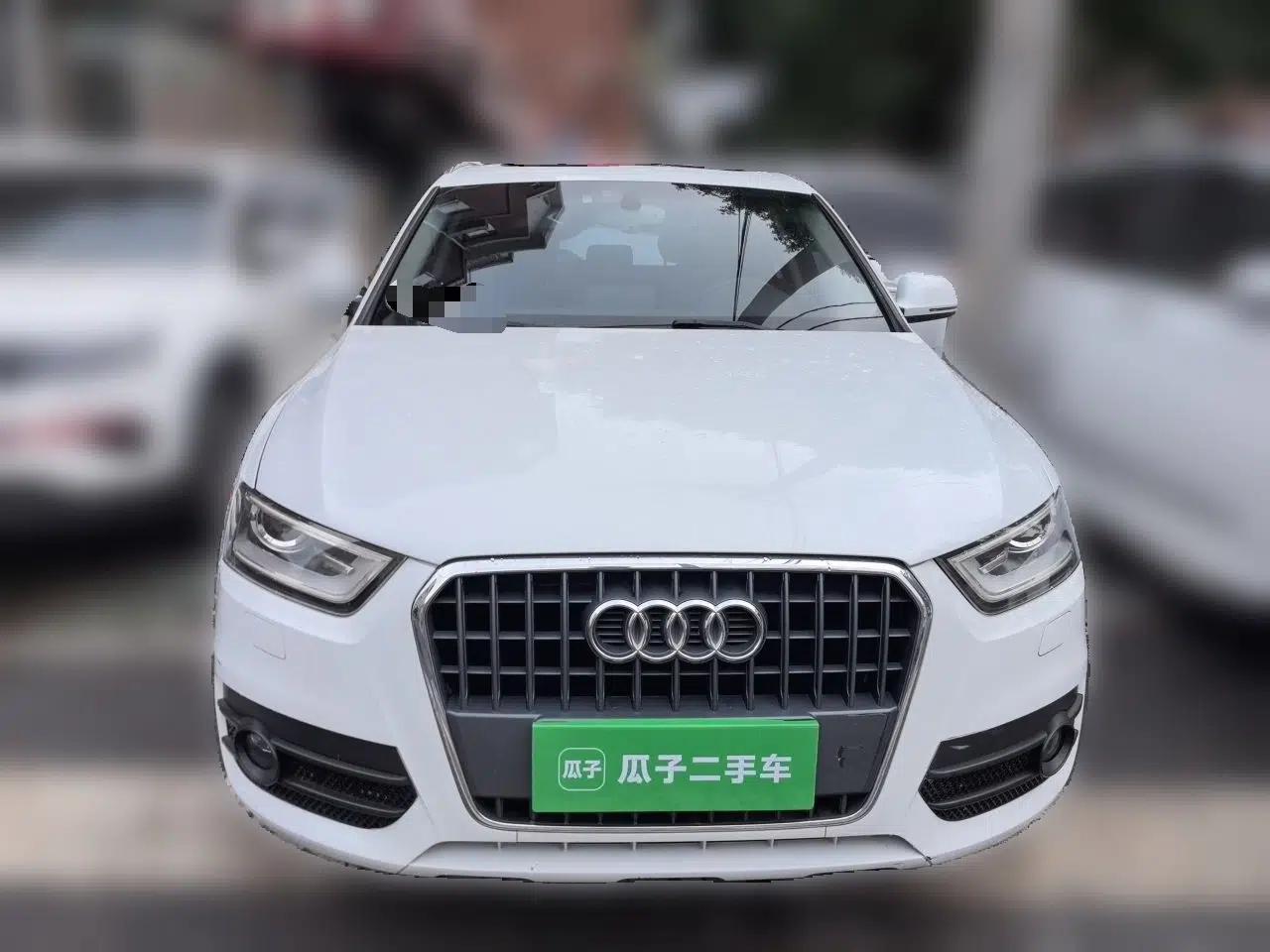 Audi Q3 2015 30 TFSI Comfort Model — миниатюра 2