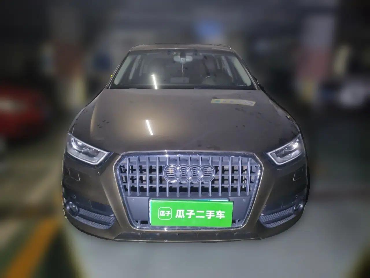 Audi Q3 2015 35 TFSI Comfort Model — миниатюра 2