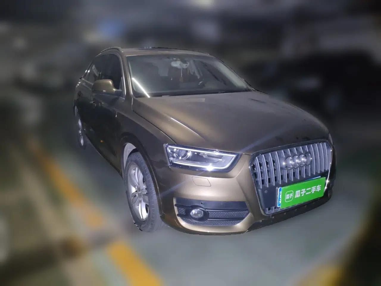 Audi Q3 2015 35 TFSI Comfort Model — миниатюра 3
