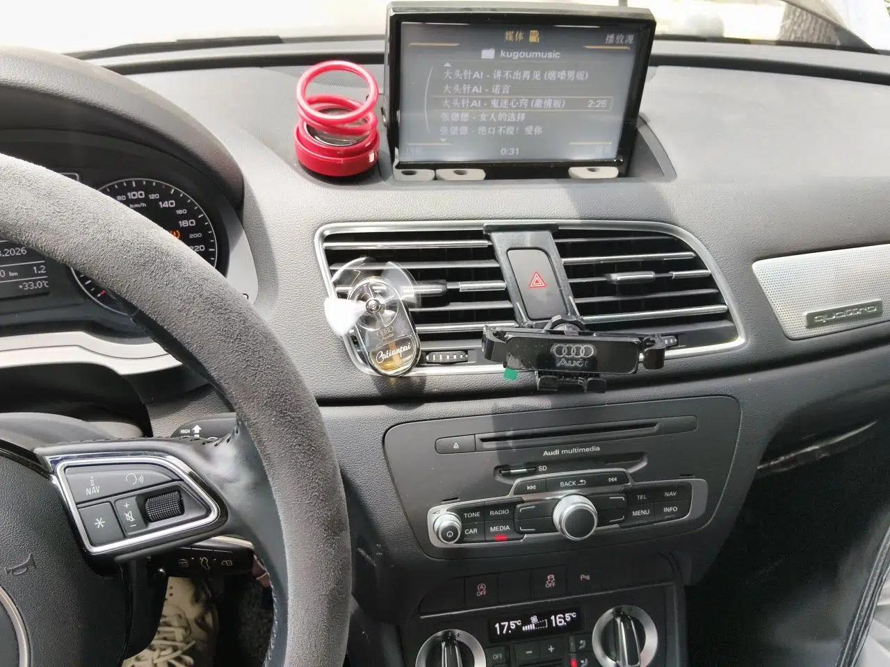 Audi Q3 2015 35 TFSI Comfort Model — миниатюра 13