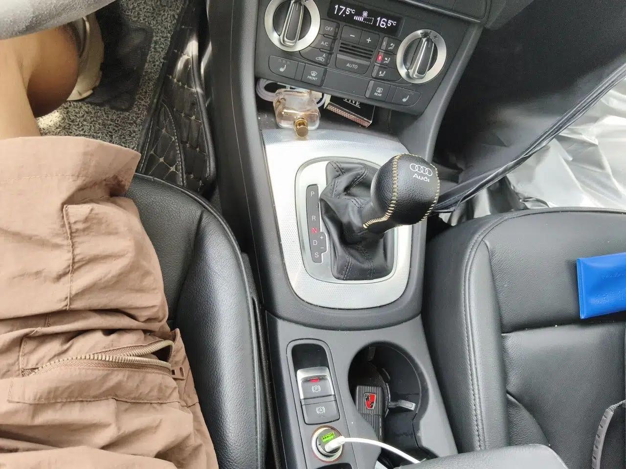 Audi Q3 2015 35 TFSI Comfort Model — миниатюра 14
