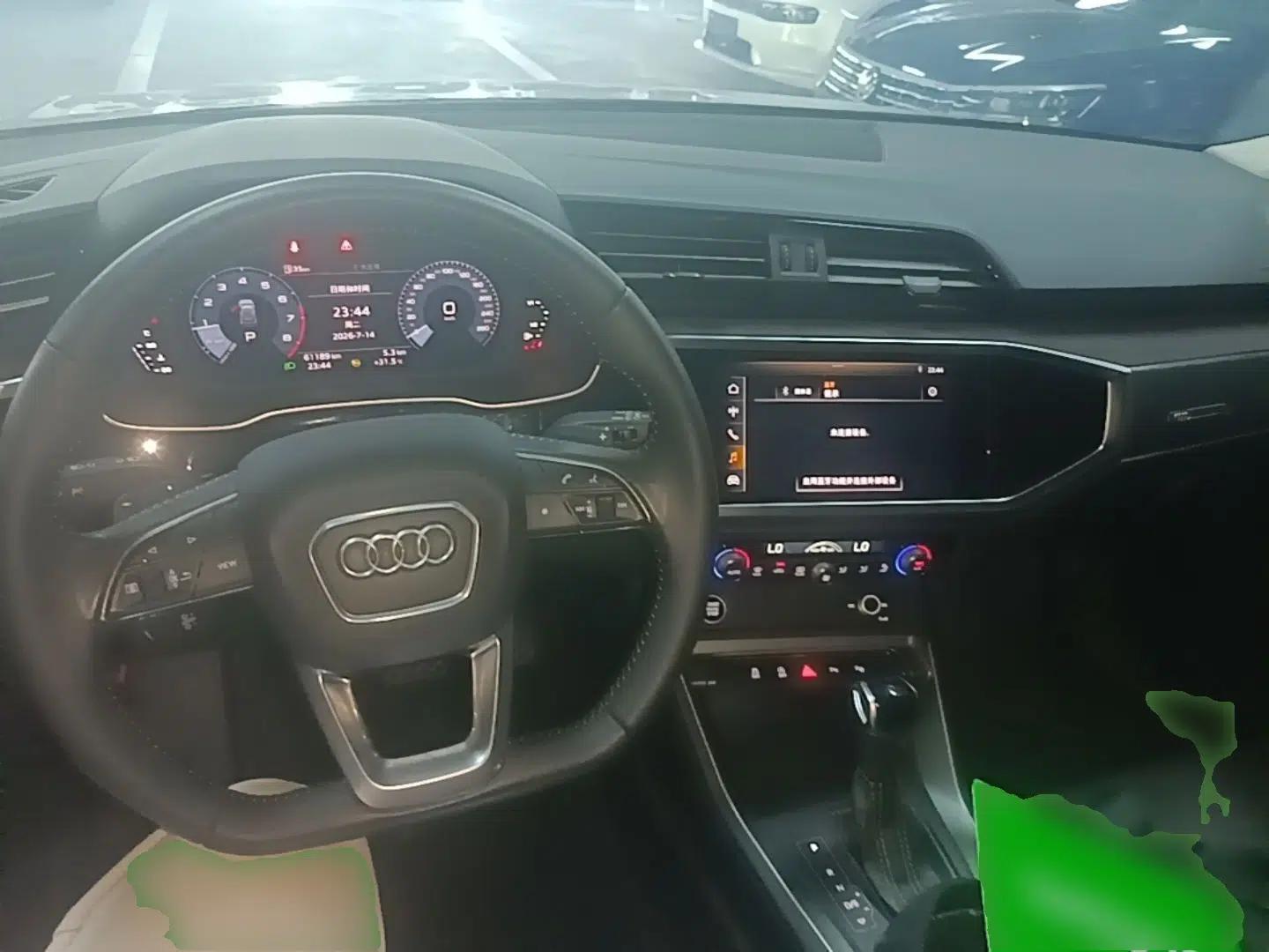 Audi Q3 2021 35 TFSI Fashion Dynamic Model — миниатюра 12