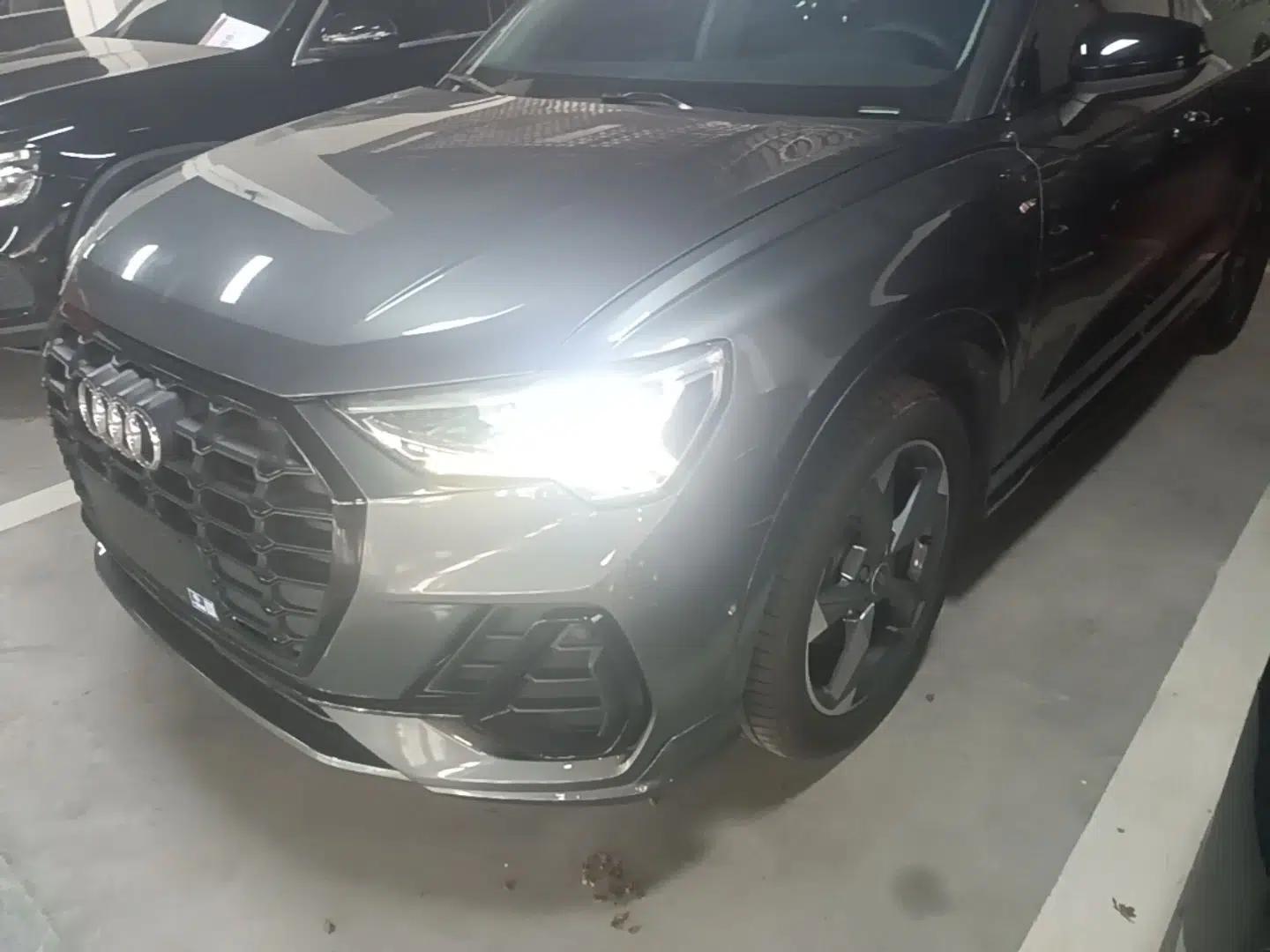 Audi Q3 2021 35 TFSI Fashion Dynamic Model — миниатюра 8