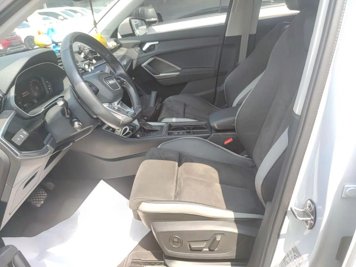 Audi Q3 2021 35 TFSI Fashion Dynamic Model — миниатюра 17