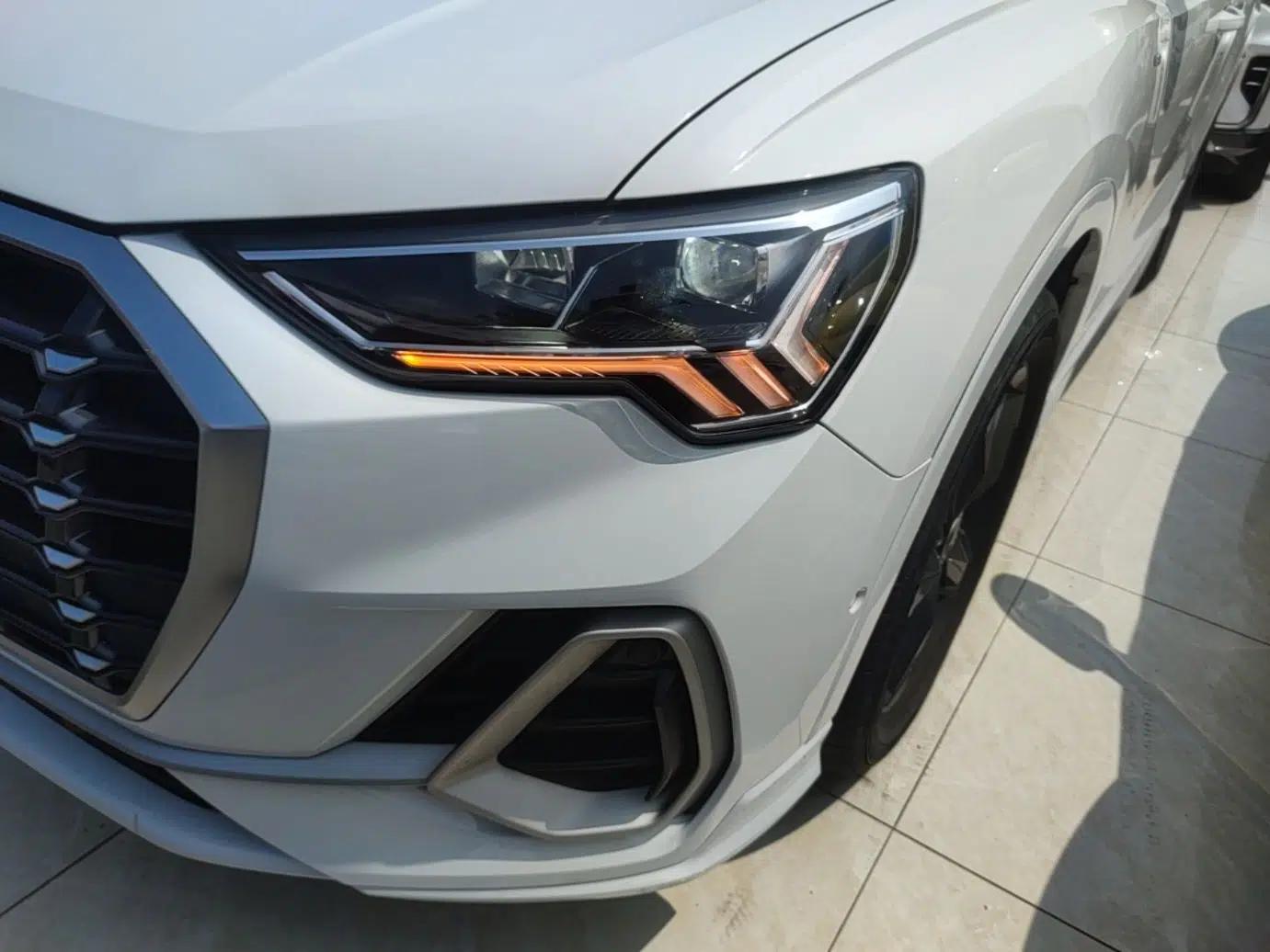 Audi Q3 2021 35 TFSI Fashion Dynamic Model — миниатюра 8