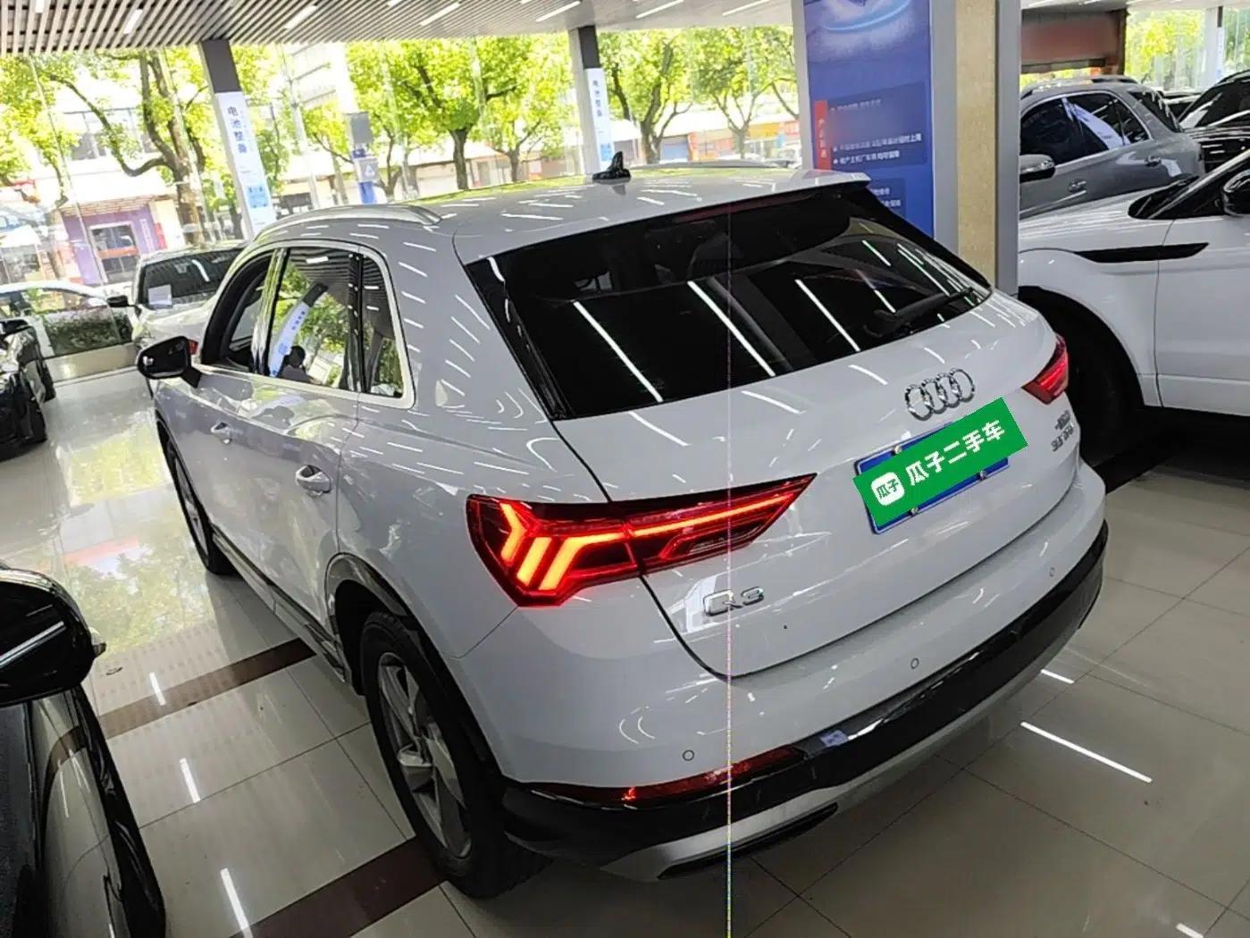 Audi Q3 2019 35 TFSI Advanced Style Edition — миниатюра 4