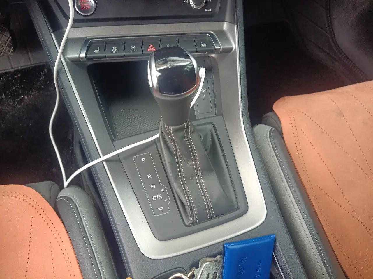 Audi Q3 2021 35 TFSI Progressive Dynamic Edition — миниатюра 14