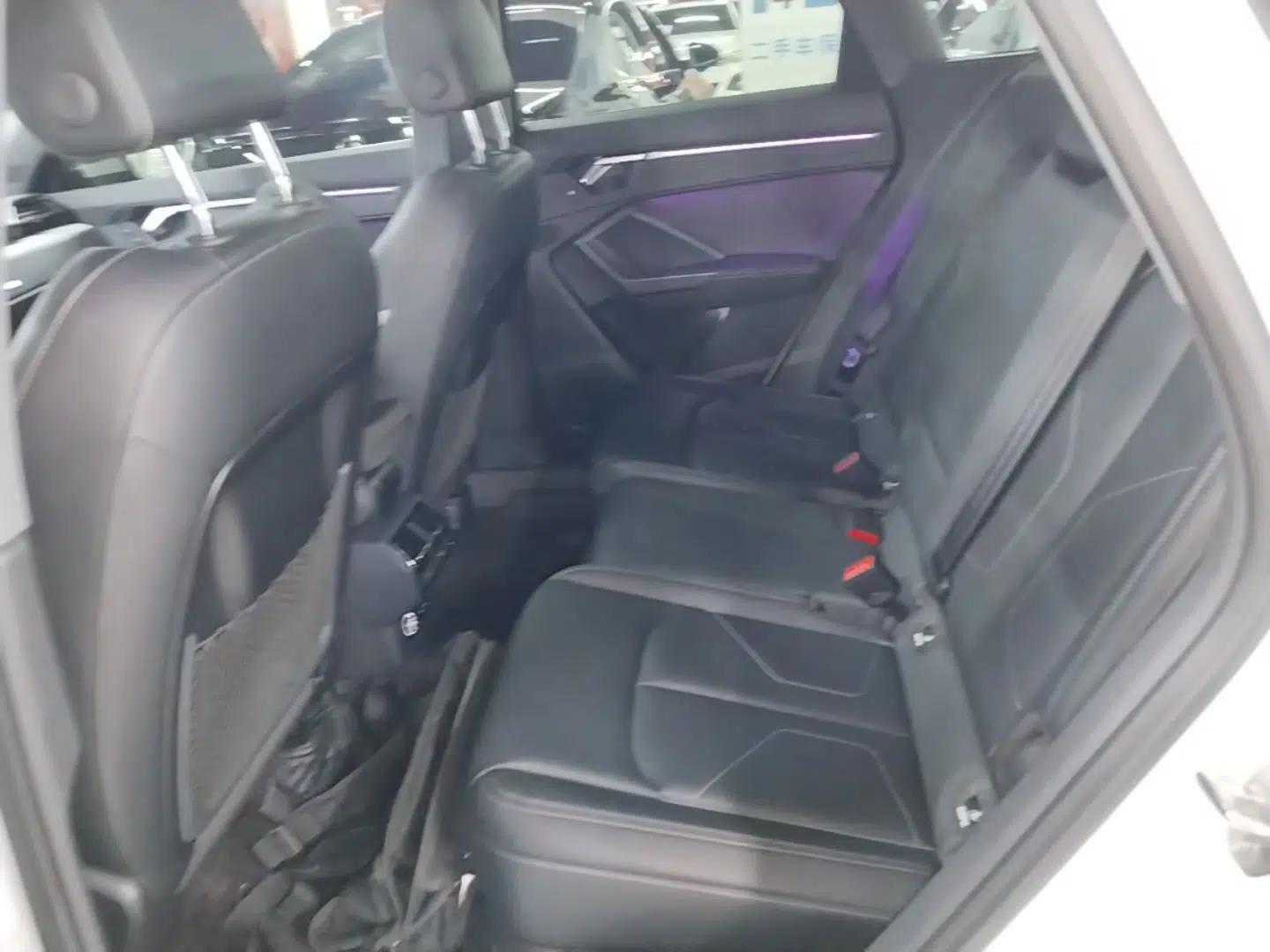 Audi Q3 2024 40 TFSI Fashion Dynamic Model — миниатюра 20