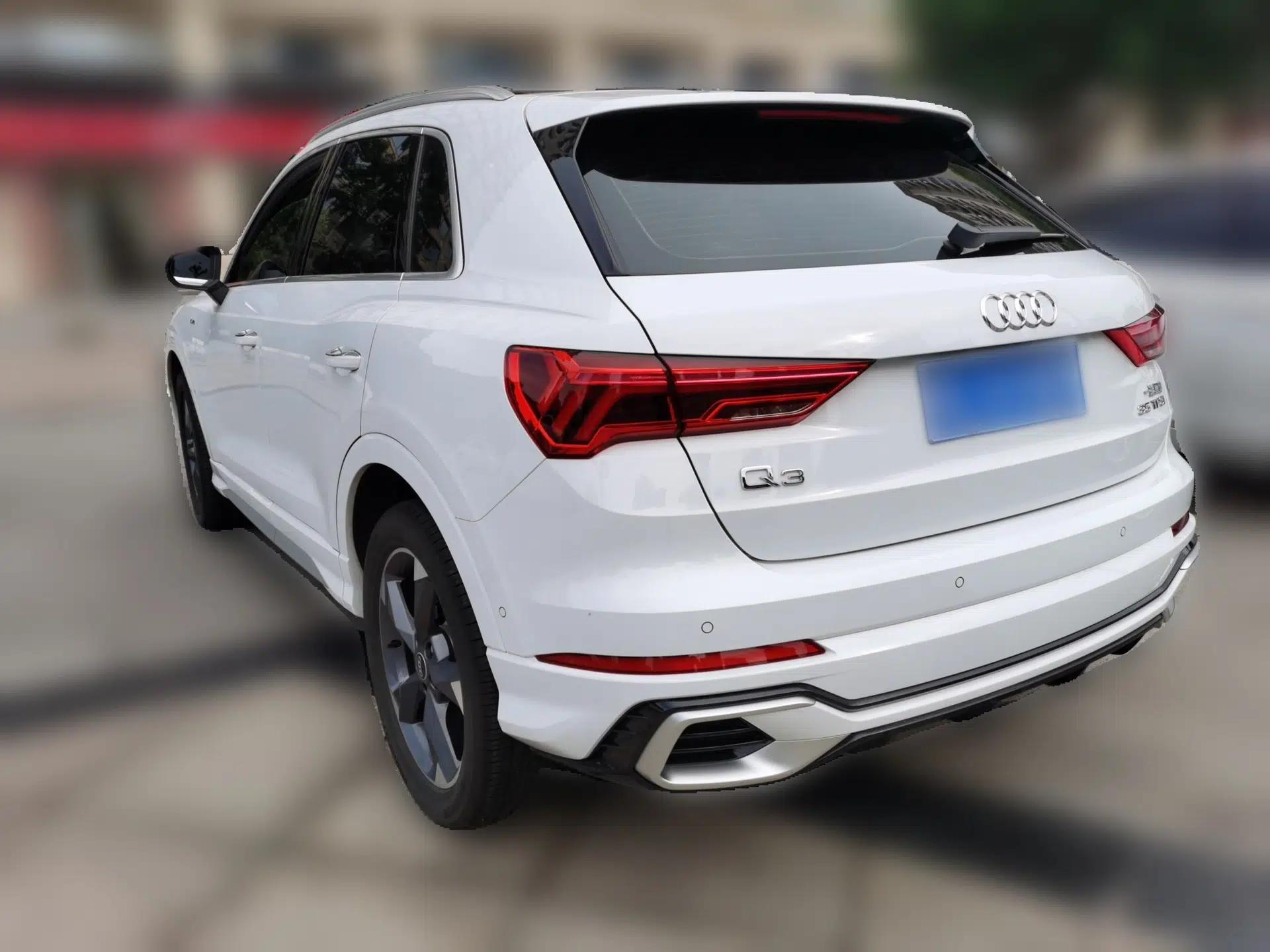 Audi Q3 2024 35 TFSI Fashion Dynamic Edition — миниатюра 4