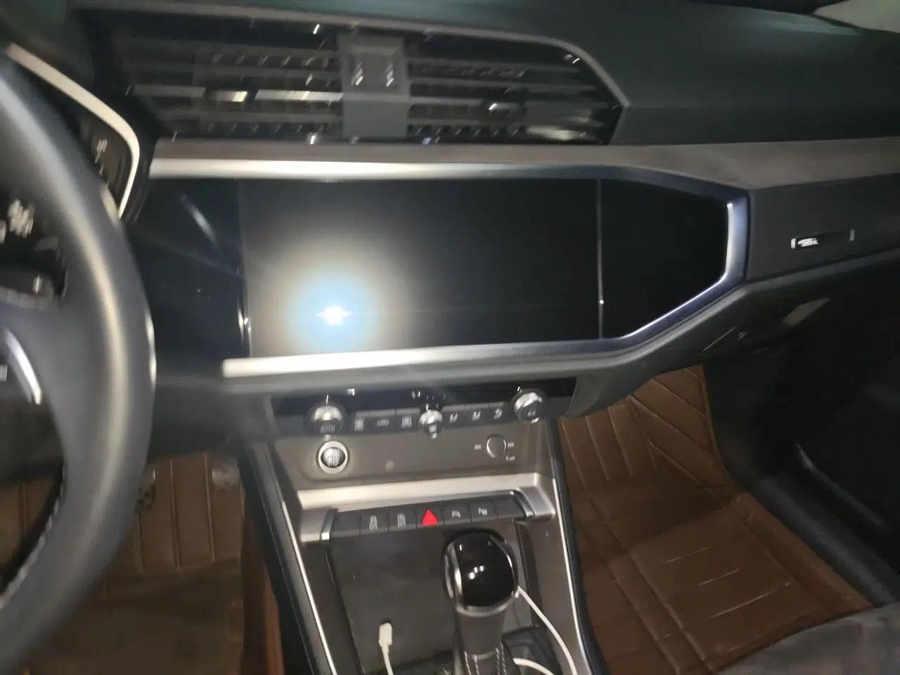 Audi Q3 2022 35 TFSI Fashion Dynamic Model — миниатюра 10