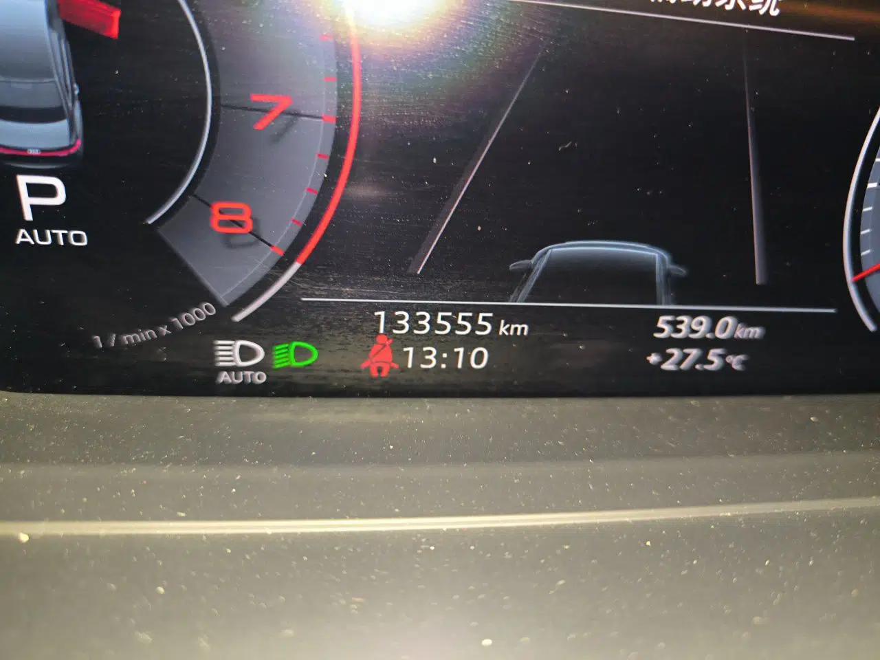 Audi A8 2019 Facelifted Plus A8L 50 TFSI quattro Comfort Version — миниатюра 12