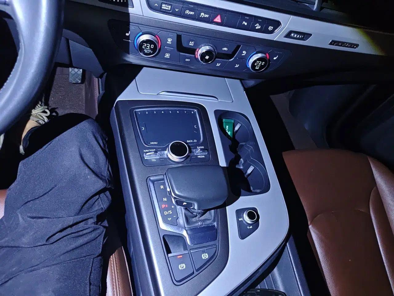 Audi Q7 2018 45 TFSI Technology Edition — миниатюра 14