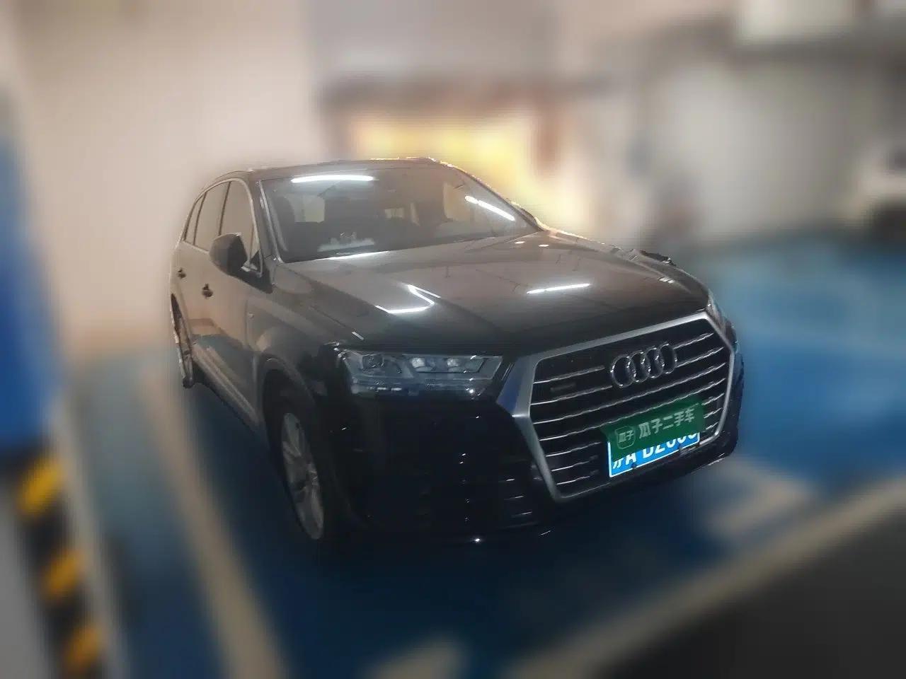 Audi Q7 2018 40 TFSI S line Sport Edition — миниатюра 3