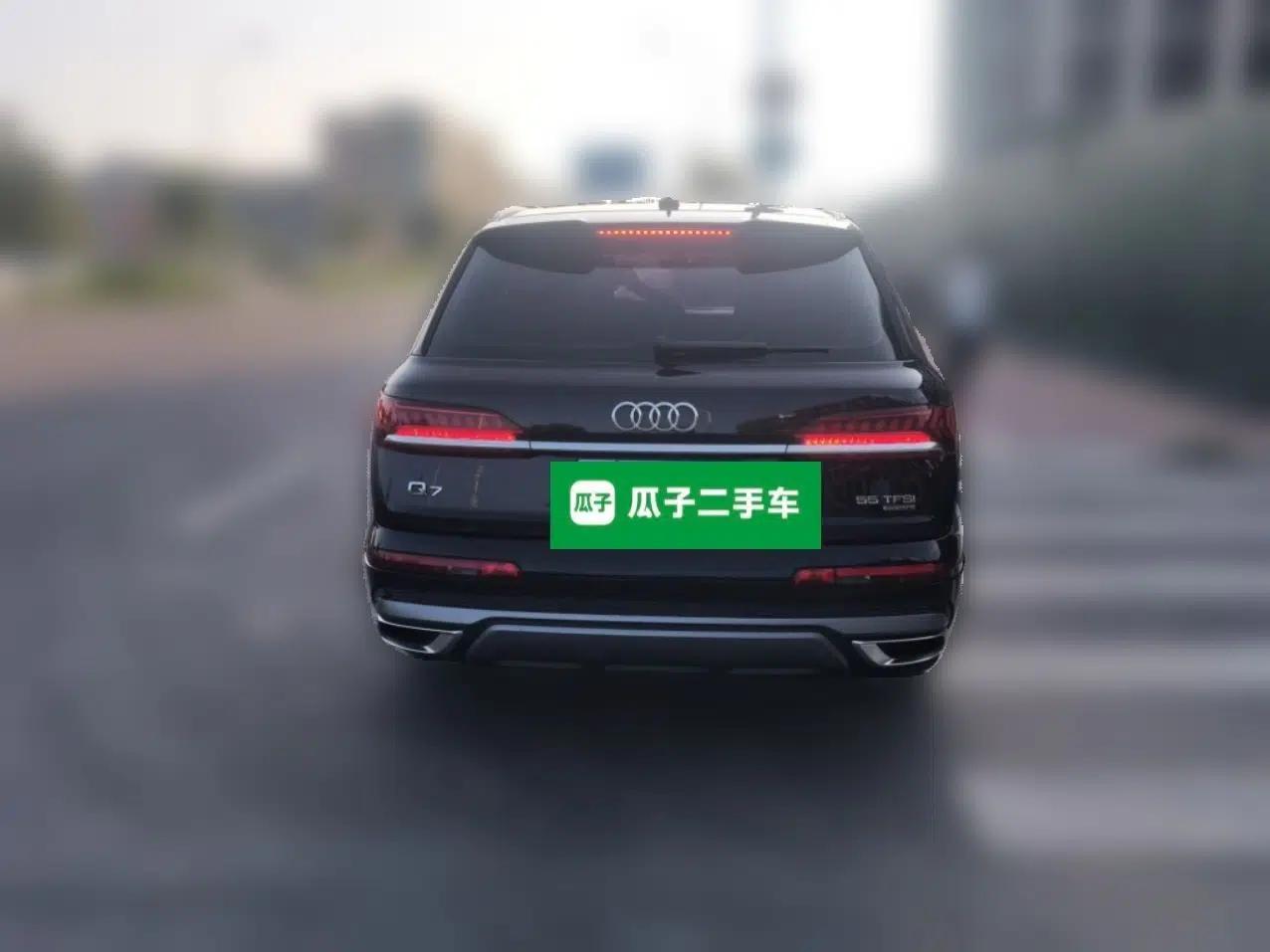 Audi Q7 2020 55 TFSI quattro S line sports model — миниатюра 5