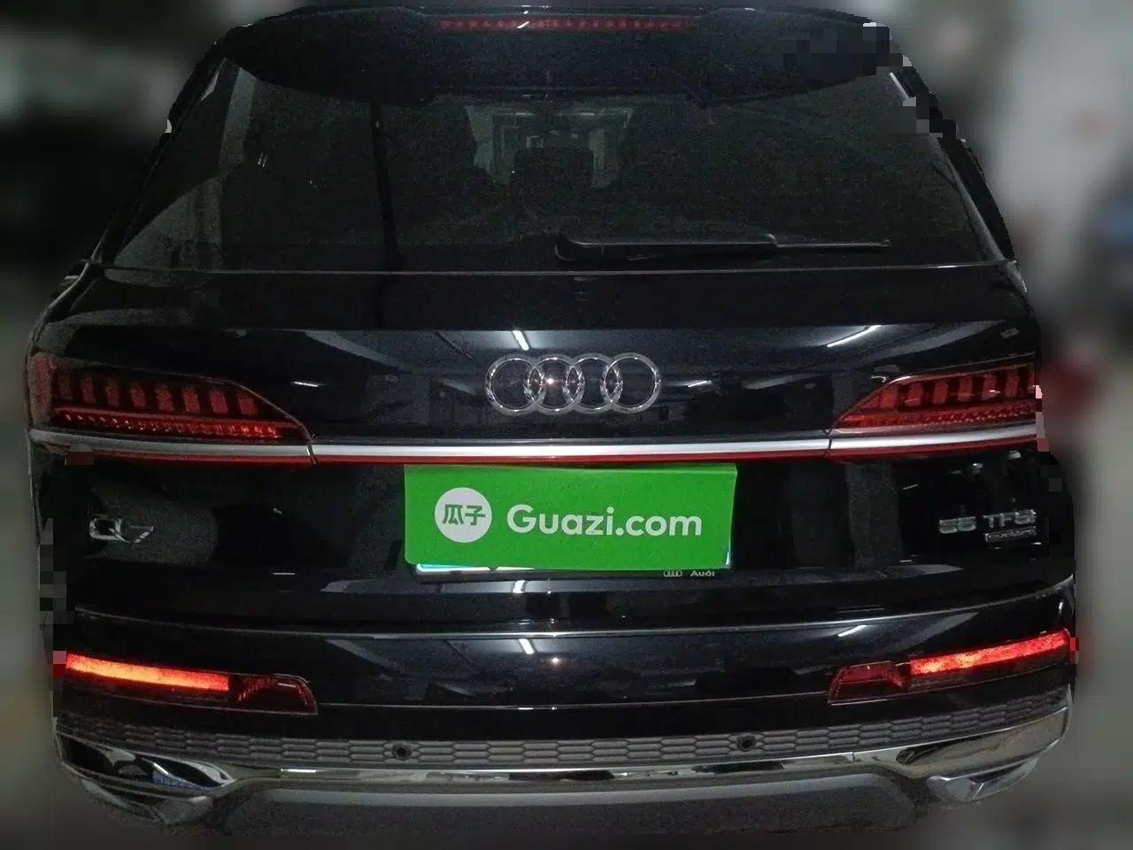 Audi Q7 2021 55 TFSI quattro S line Sport model — миниатюра 5