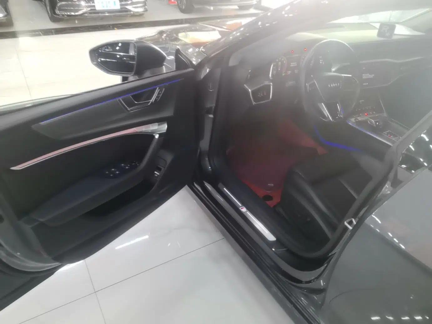 Audi A7 2023 45 TFSI Prestige Edition — миниатюра 18