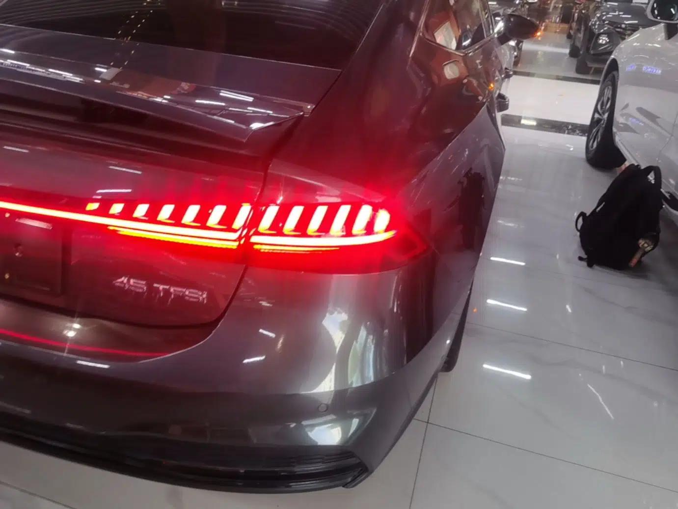 Audi A7 2023 45 TFSI Prestige Edition — миниатюра 9