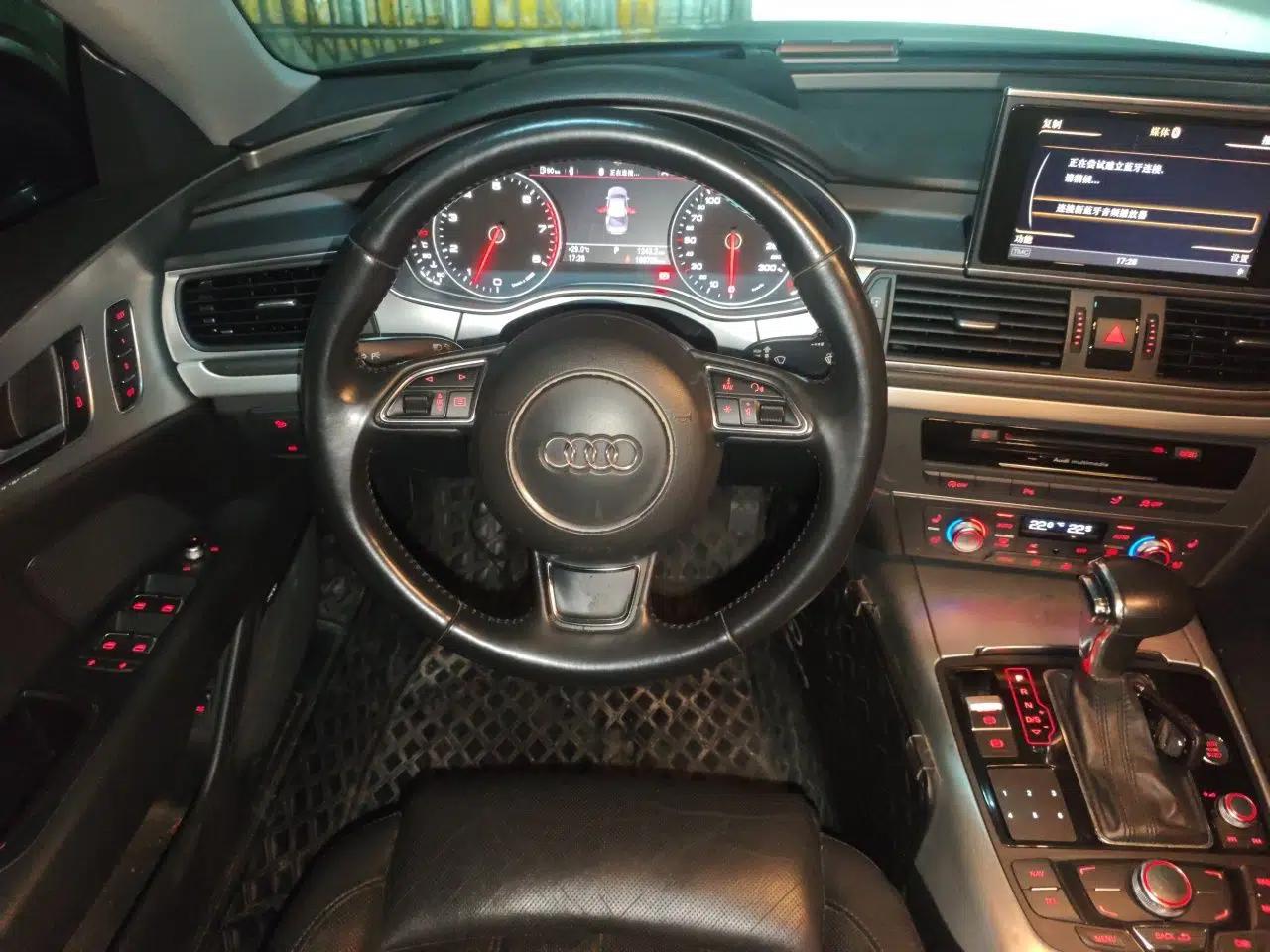 Audi A7 2012 3.0TFSI quattro Comfort Edition — миниатюра 10