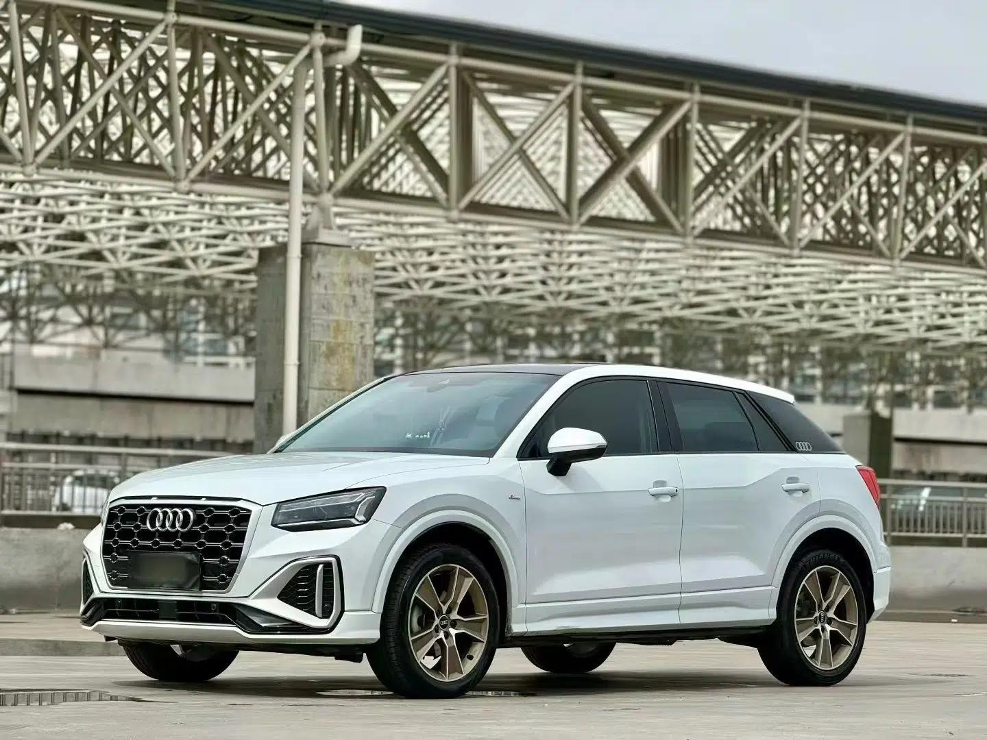 Audi Q2L 2022 35 TFSI Fashion Dynamic Model — миниатюра 1