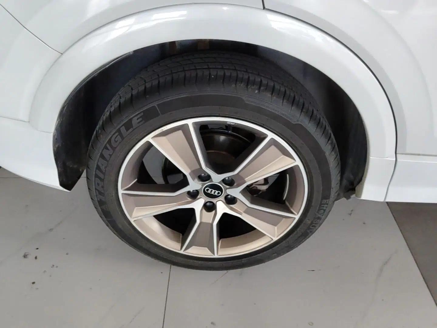 Audi Q2L 2022 35 TFSI Fashion Dynamic Model — миниатюра 11