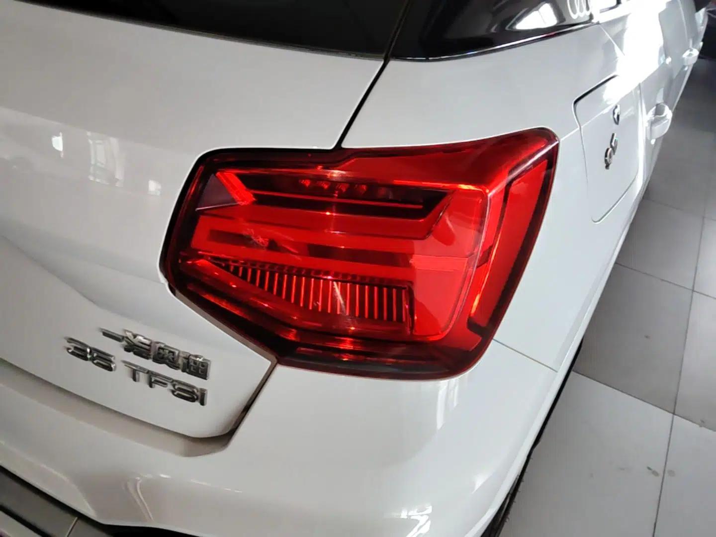 Audi Q2L 2022 35 TFSI Fashion Dynamic Model — миниатюра 14