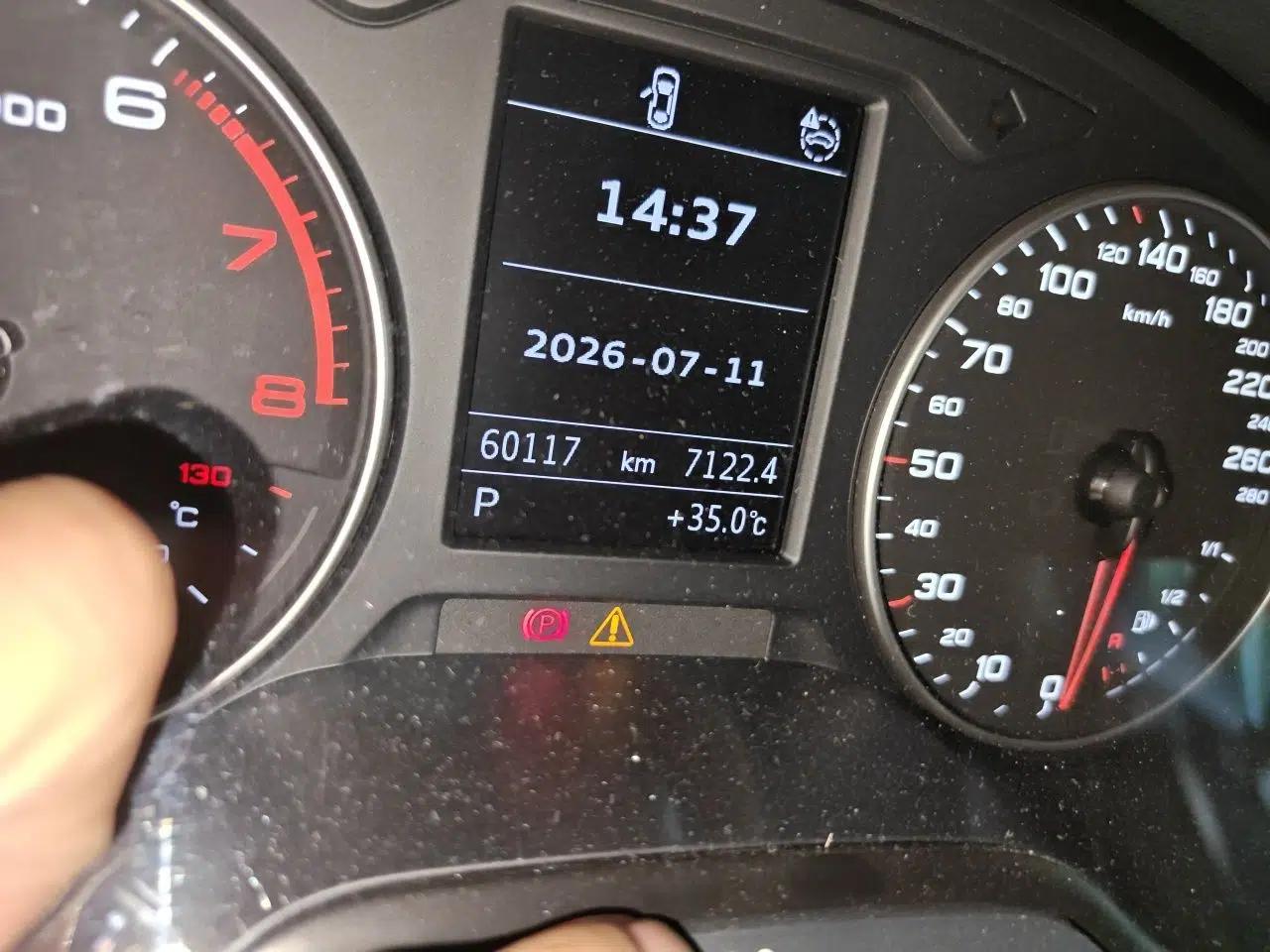Audi Q2L 2022 35 TFSI Fashion Dynamic Model — миниатюра 11