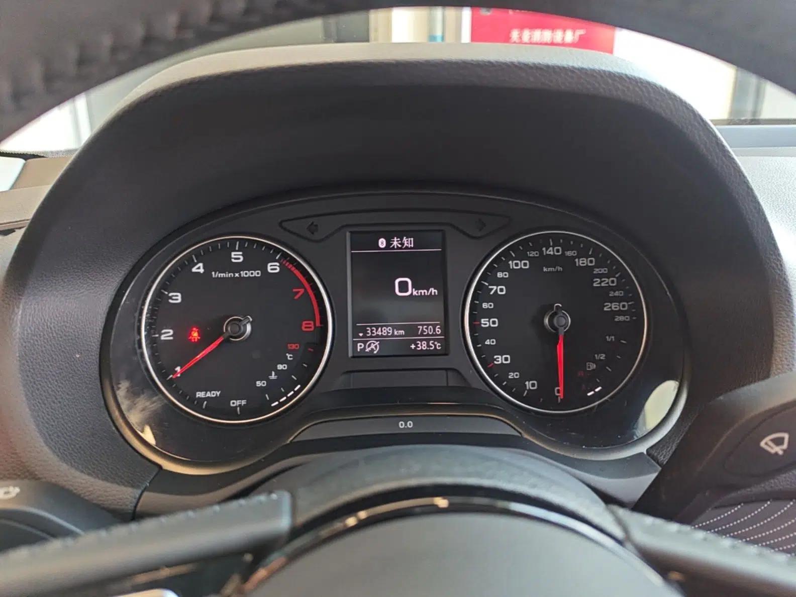 Audi Q2L 2020 35 TFSI Fashion Dynamic Model — миниатюра 14