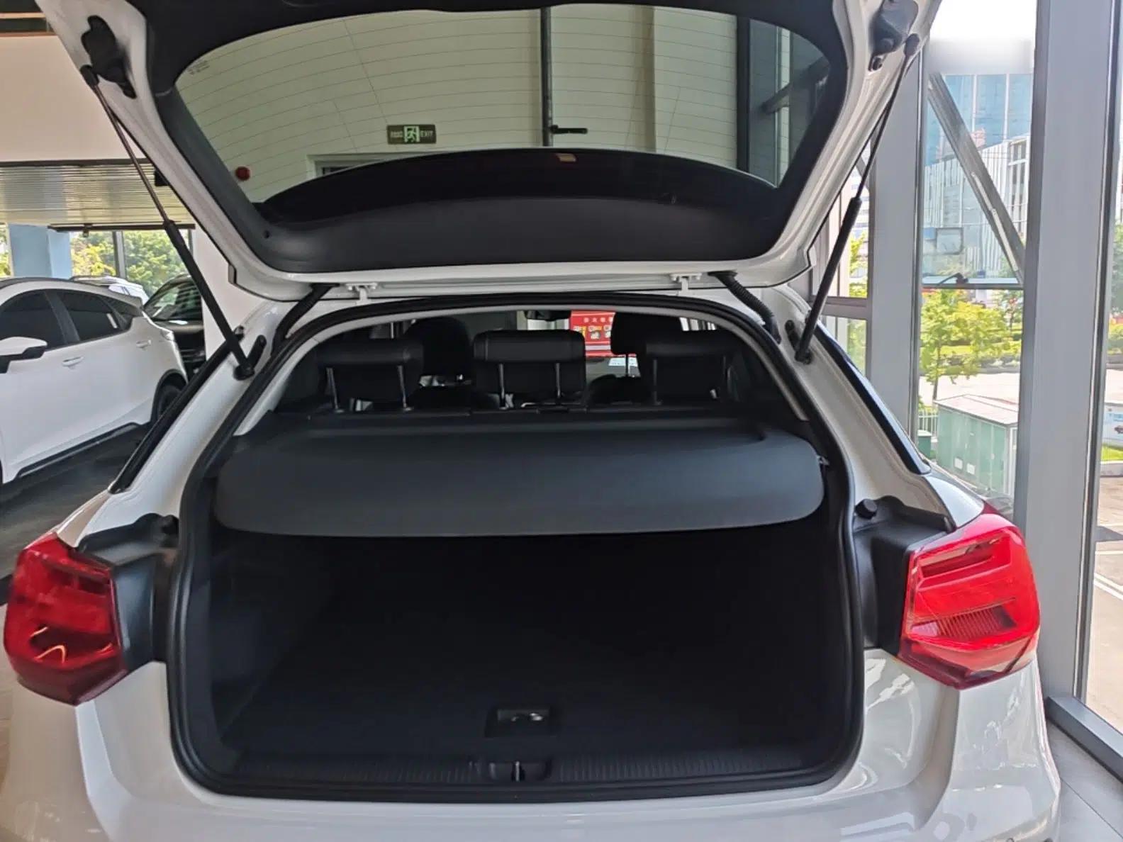 Audi Q2L 2020 35 TFSI Fashion Dynamic Model — миниатюра 22