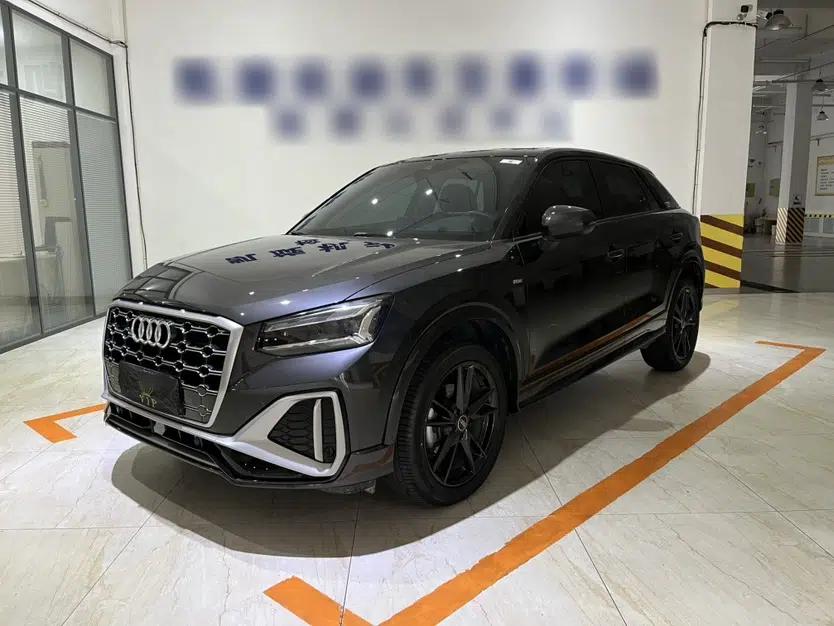 Audi Q2L 2022 35 TFSI Progressive Dynamic Edition — миниатюра 1