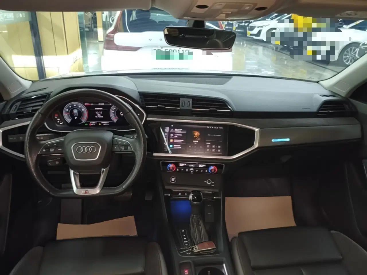 Audi Q3 Sportback 2022 40 TFSI Fashion Model — миниатюра 17