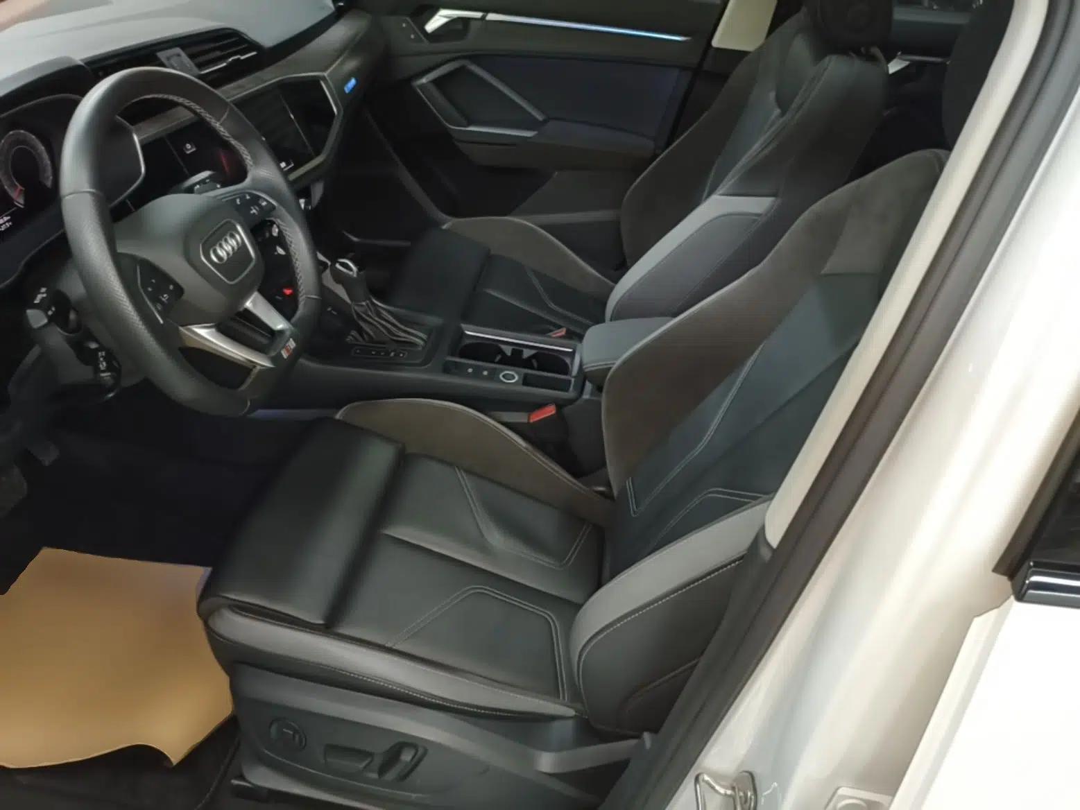 Audi Q3 Sportback 2022 40 TFSI Fashion Model — миниатюра 22