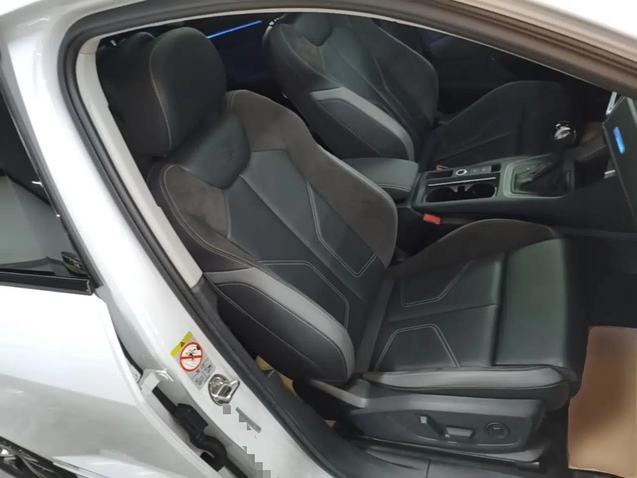 Audi Q3 Sportback 2022 40 TFSI Fashion Model — миниатюра 24