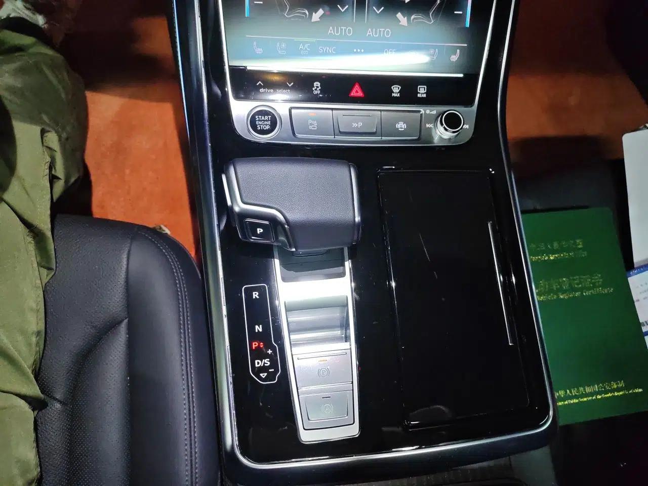Audi Q8 2023 55 TFSI Luxury Dynamic Edition — миниатюра 14
