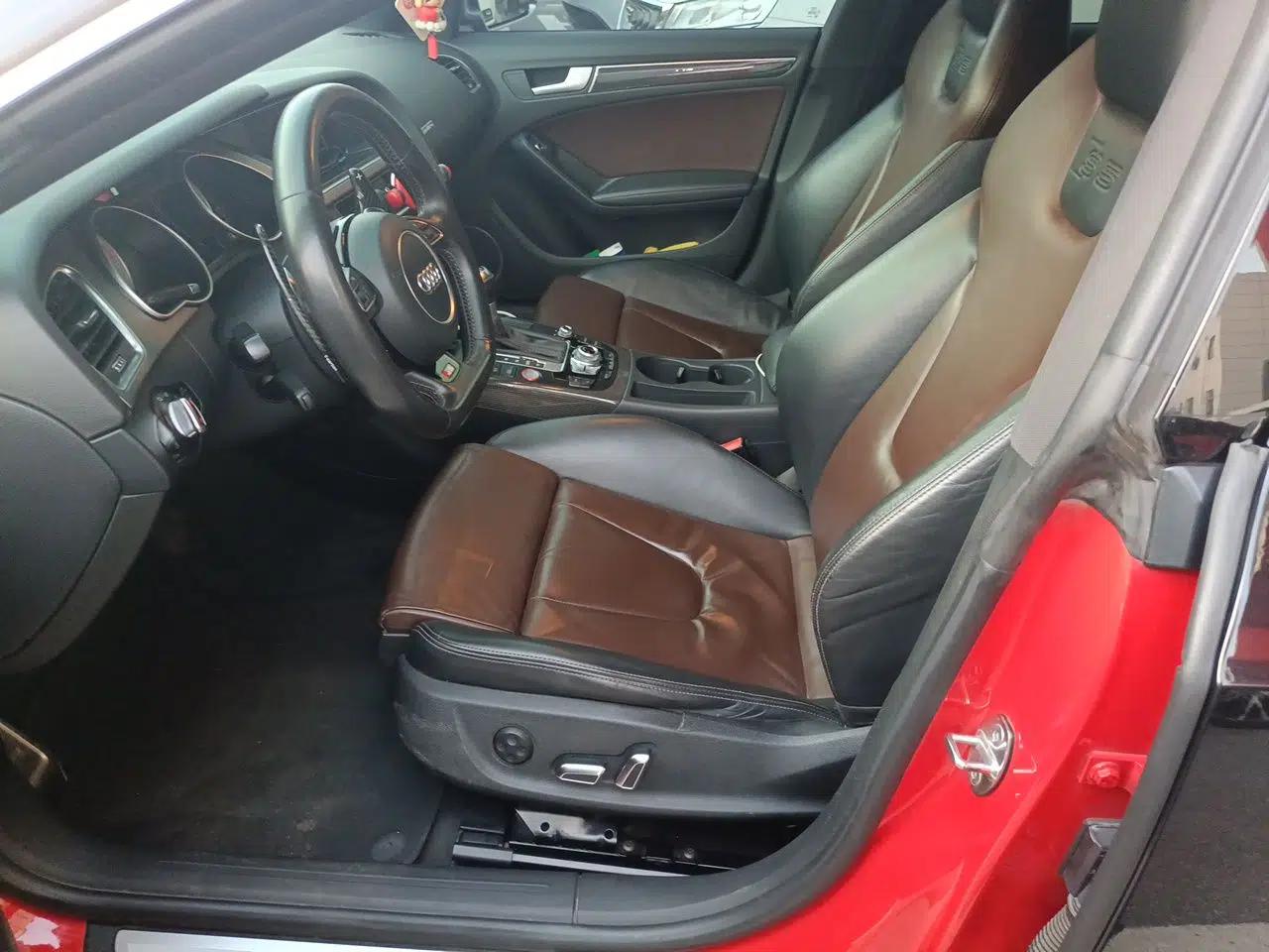 Audi S5 2012 S5 3.0T Sportback — миниатюра 15
