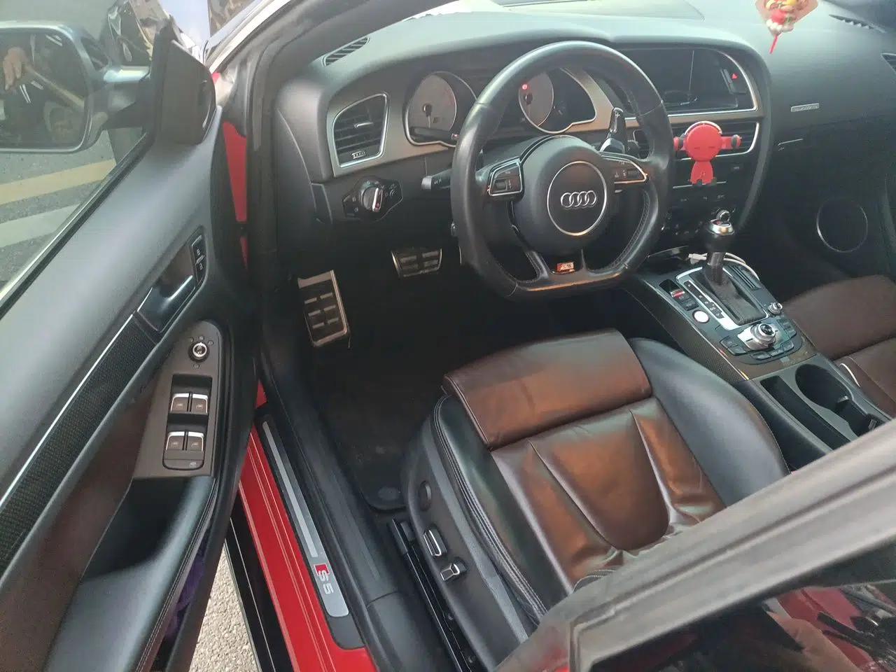 Audi S5 2012 S5 3.0T Sportback — миниатюра 16