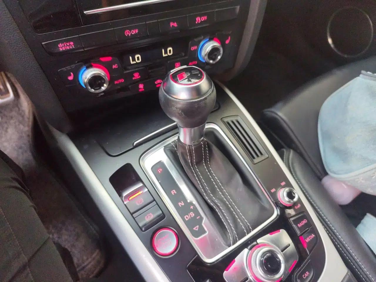 Audi S5 2012 S5 3.0T Sportback — миниатюра 14
