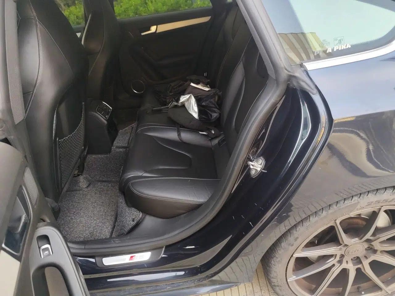 Audi S5 2012 S5 3.0T Sportback — миниатюра 17