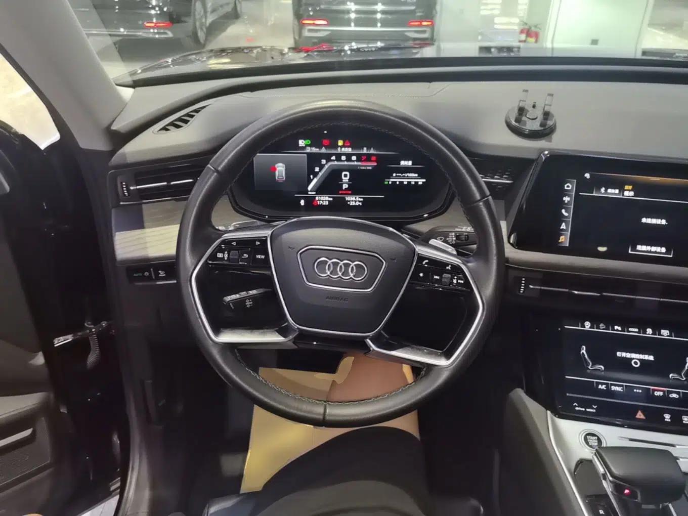Audi Q6 2024 40 TFSI quattro Guanyun Edition Yulin Package 7 Seats — миниатюра 18